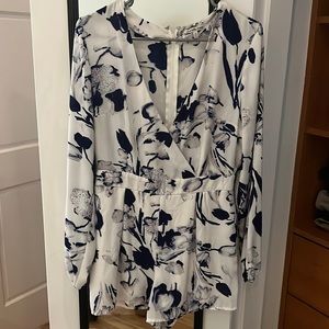 White and blue floral romper size M